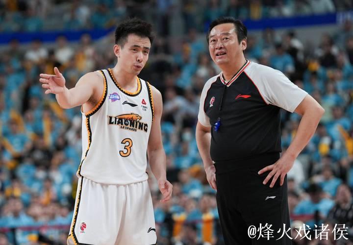 辽篮爆冷广厦三大功臣！威尔斯王岚嵚杀疯了：赵继伟让王博乱套了