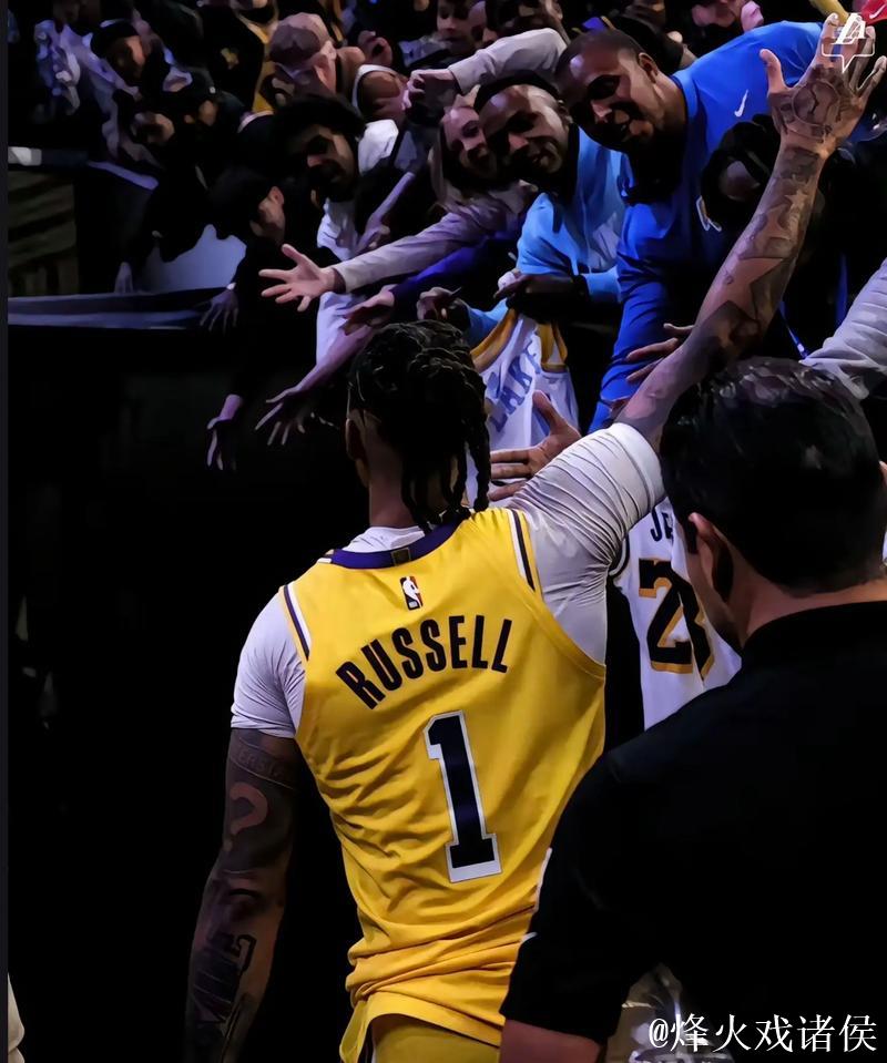 官方确认：湖人与篮网达成交易，拉塞尔交换锋线猛将