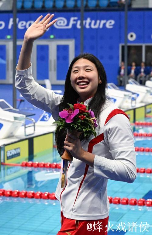 世锦赛女子50米蛙泳：唐钱婷携手杨畅晋级半决赛